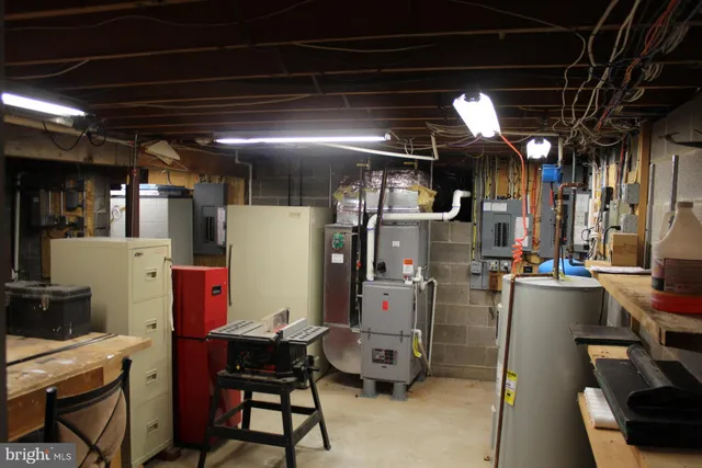 $824,900 | 6 Tiffany Drive, Perkasie, PA 18944