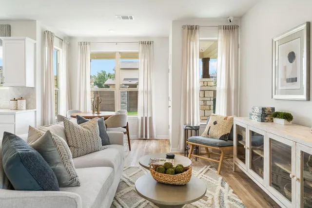 $323,998 | 20604 A Haygrazer Way, Pflugerville, TX 78660