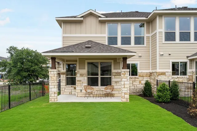 $323,998 | 20604 A Haygrazer Way, Pflugerville, TX 78660