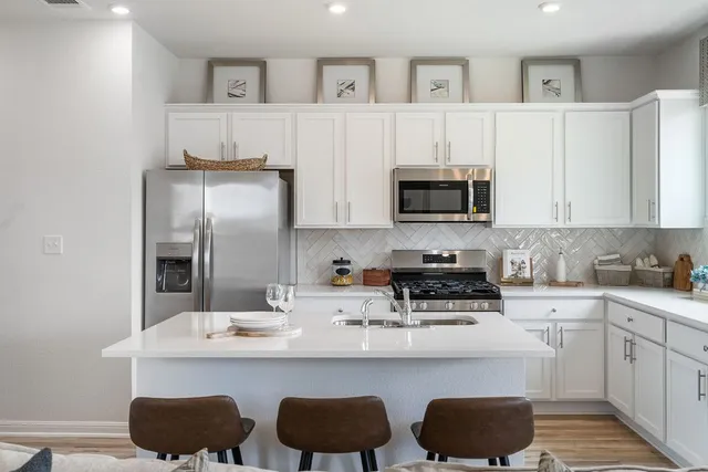 $323,998 | 20604 A Haygrazer Way, Pflugerville, TX 78660