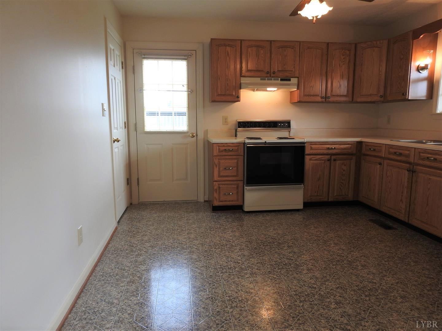 904 Goose Ridge Drive Forest, VA 24551 - Photo 12 of 34 Gallery Image 12
