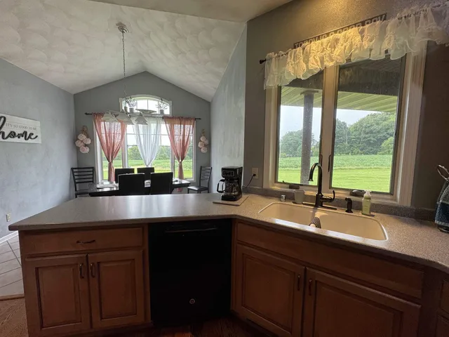 $629,900 | W6430 Patterson Road, Monroe, WI 53566