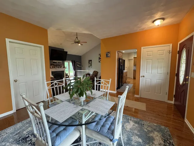 $629,900 | W6430 Patterson Road, Monroe, WI 53566