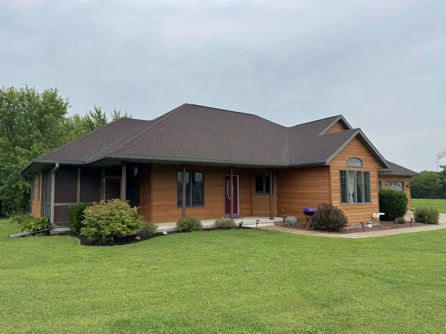 $629,900 | W6430 Patterson Road, Monroe, WI 53566