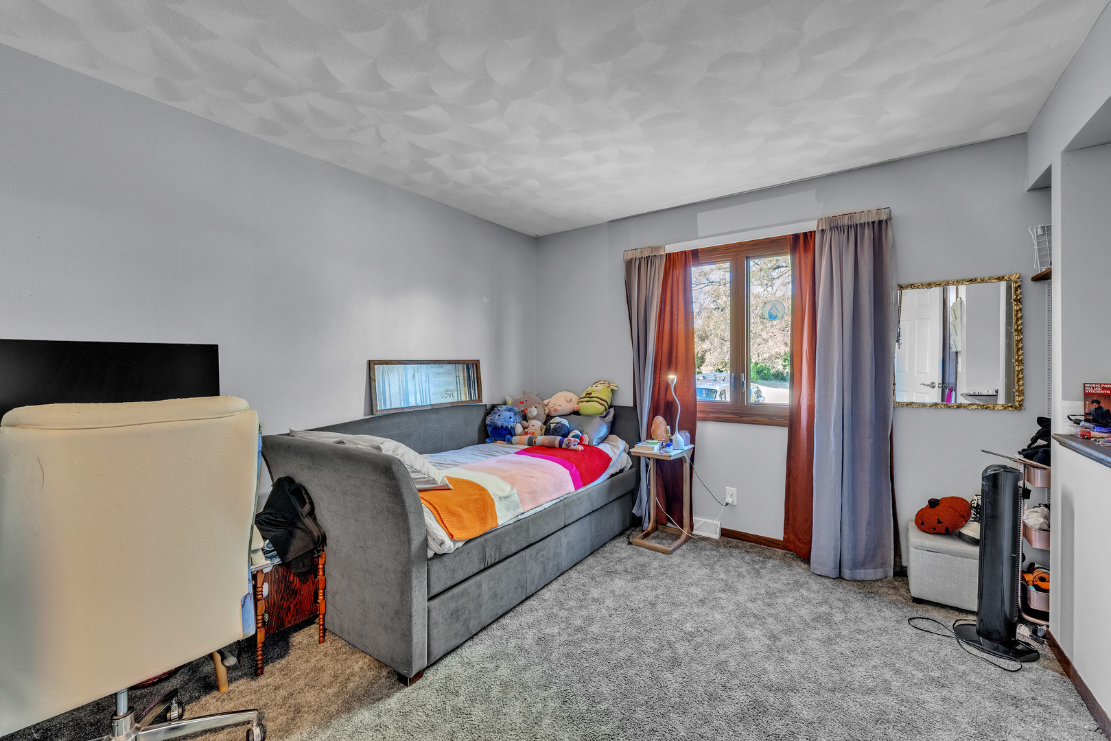 6338 Thicket Lane Cherry Valley, IL 61016 - Photo 19 of 43 a bedroom with a bed and a window