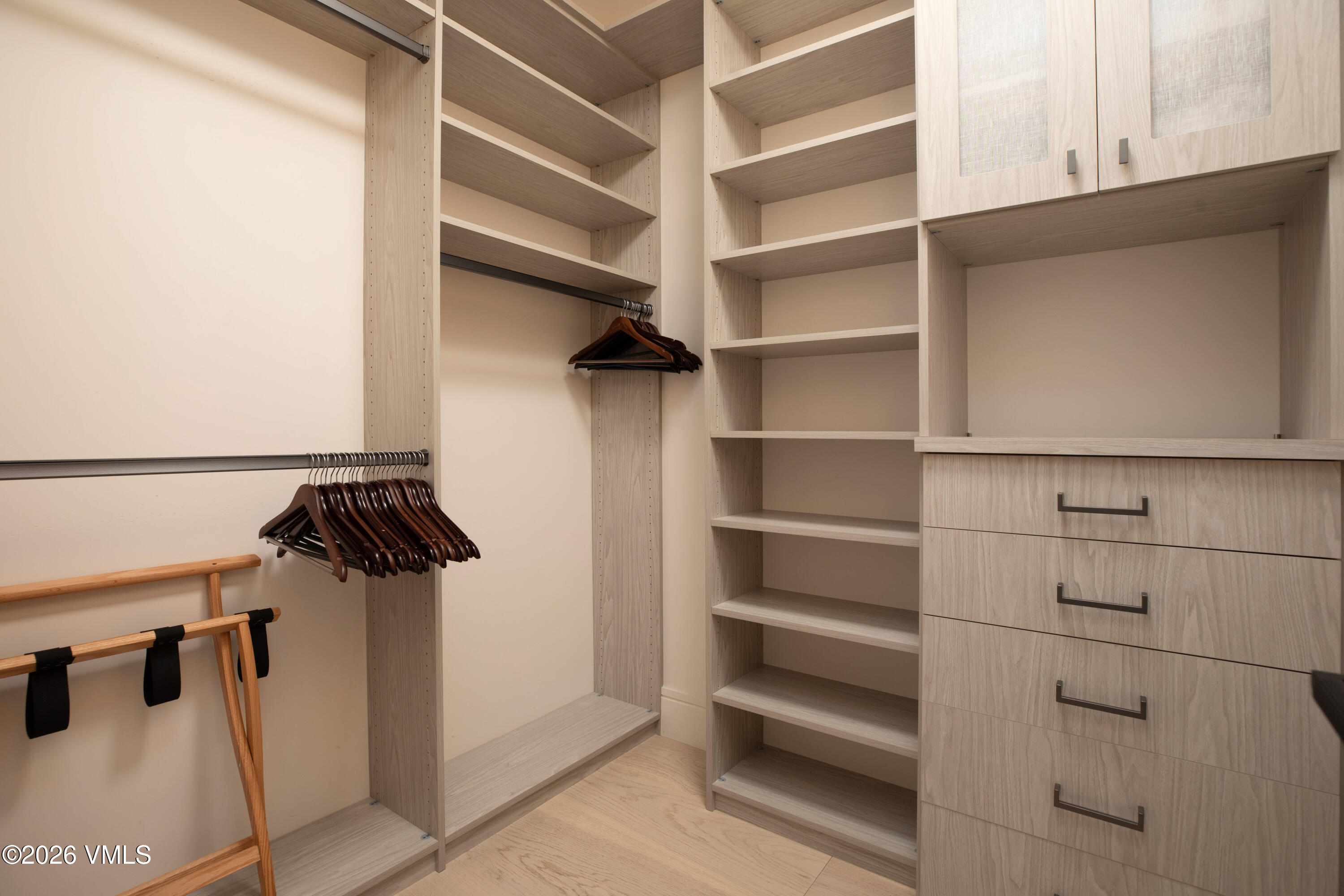 670 West Forest Road Vail, CO 81657 - Photo 21 of 34 2508_670_forest_interior_closet