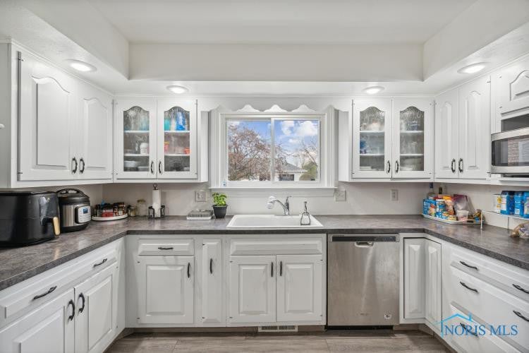 3927 Pickle Road Oregon, OH 43616 - Photo 15 of 42 Gallery Image 15