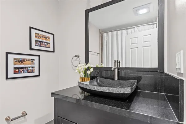 $699,000 | 3030 McKinney Avenue, Unit 306, Dallas, TX 75204