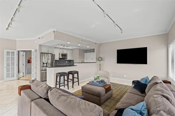$699,000 | 3030 McKinney Avenue, Unit 306, Dallas, TX 75204