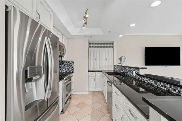 $699,000 | 3030 McKinney Avenue, Unit 306, Dallas, TX 75204