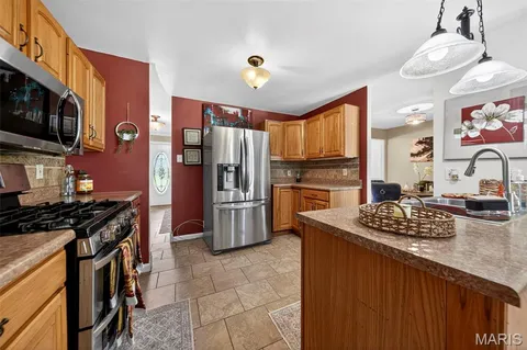 $300,000 | 3655 Stonehaven Drive, Florissant, MO 63033