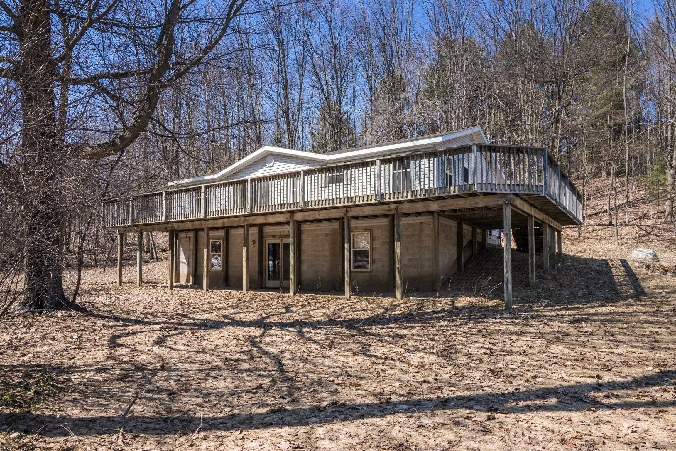 11153 Center Road Traverse City, MI 49686 - Photo 5 of 25