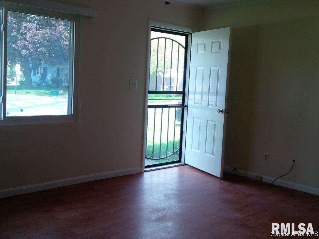 22 Ridge Court Springfield, IL 62703 - Photo 3 of 10