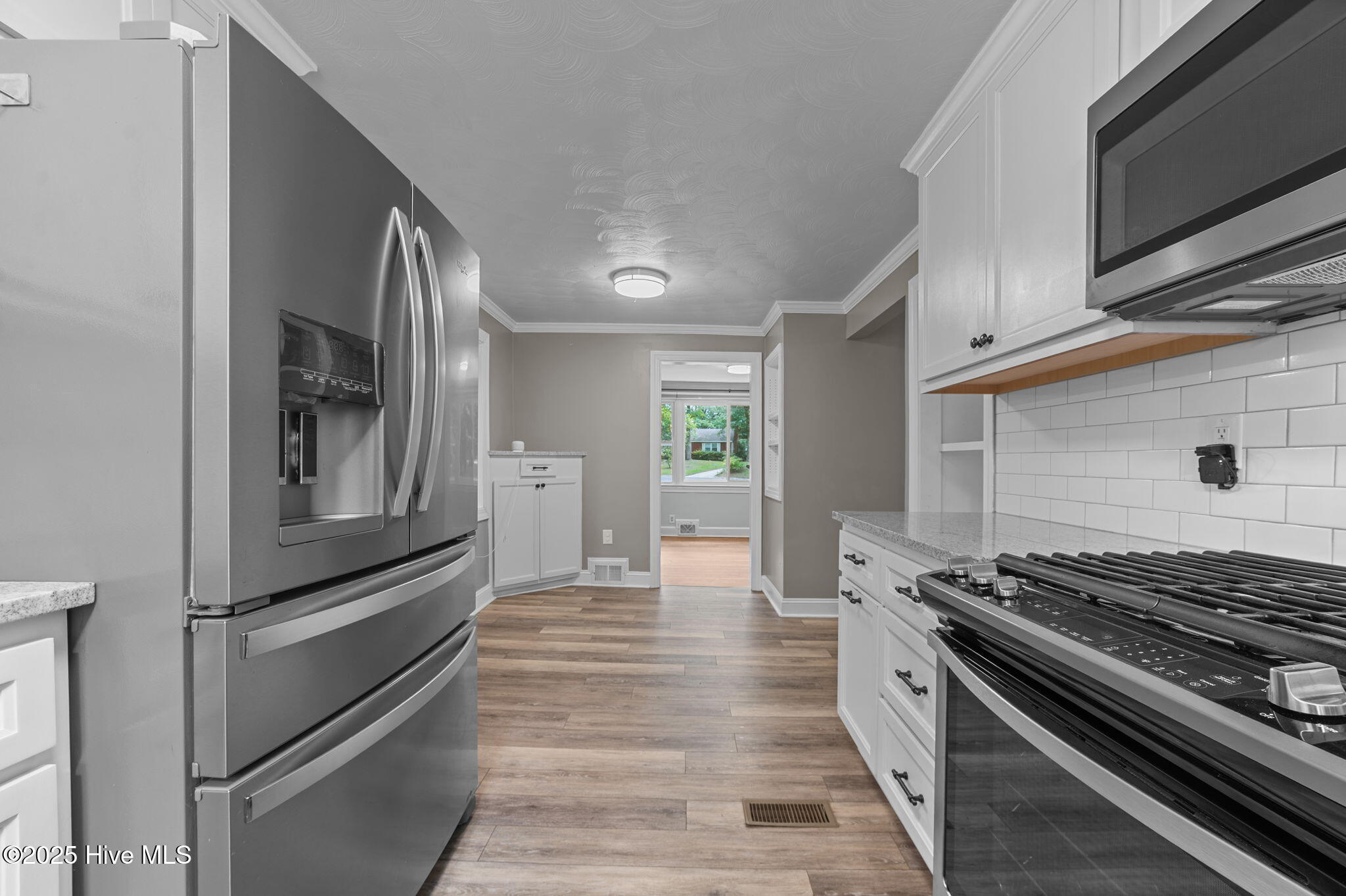 2506 Madison Circle Greenville, NC 27858 - Photo 21 of 45 34-web-or-mls-LHV_9633