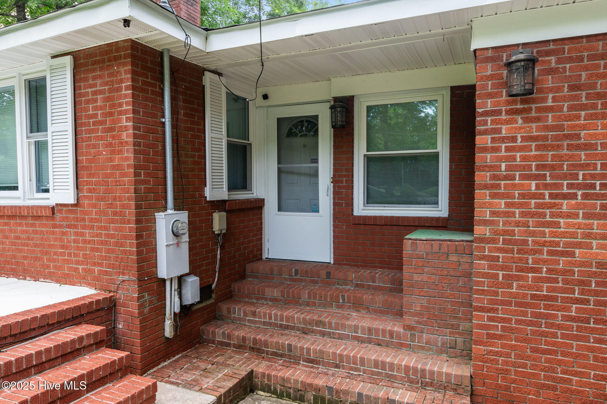 2506 Madison Circle Greenville, NC 27858 - Photo 6 of 45 14-web-or-mls-LHV_9589