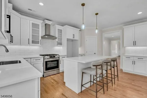 $874,900 | 16 Central Avenue, Whitehouse Station, NJ 08889