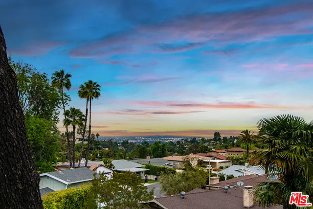 $1,695,000 | 3004 Laurel Canyon Boulevard, Studio City, CA 91604