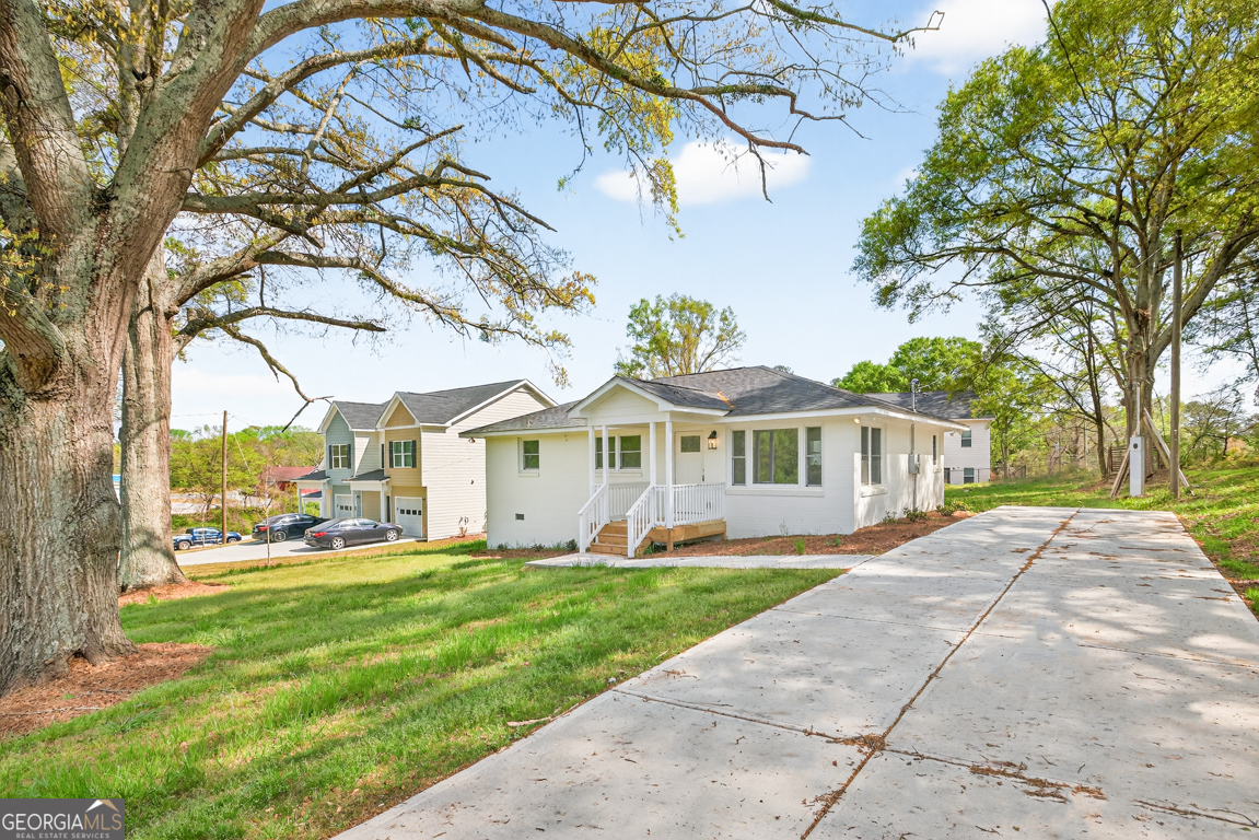 38 Bill Rutledge Road Winder, GA 30680 - Photo 2 of 30