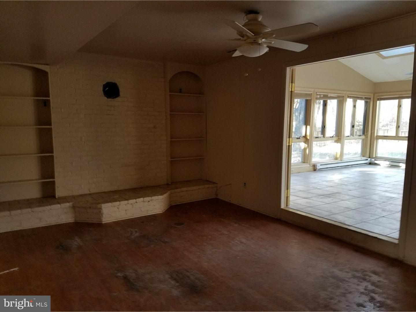 21 Sheffield Road East Windsor, NJ 08520 - Photo 8 of 11 Gallery Image 8