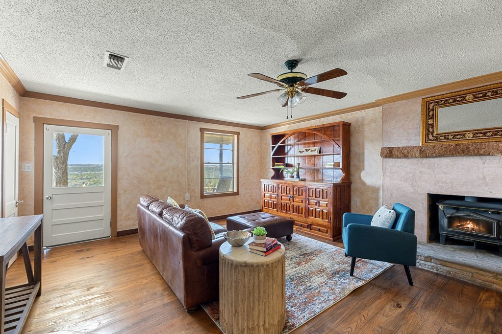 158 Watch Hill Road Stonewall, TX 78671 - Photo 12 of 39