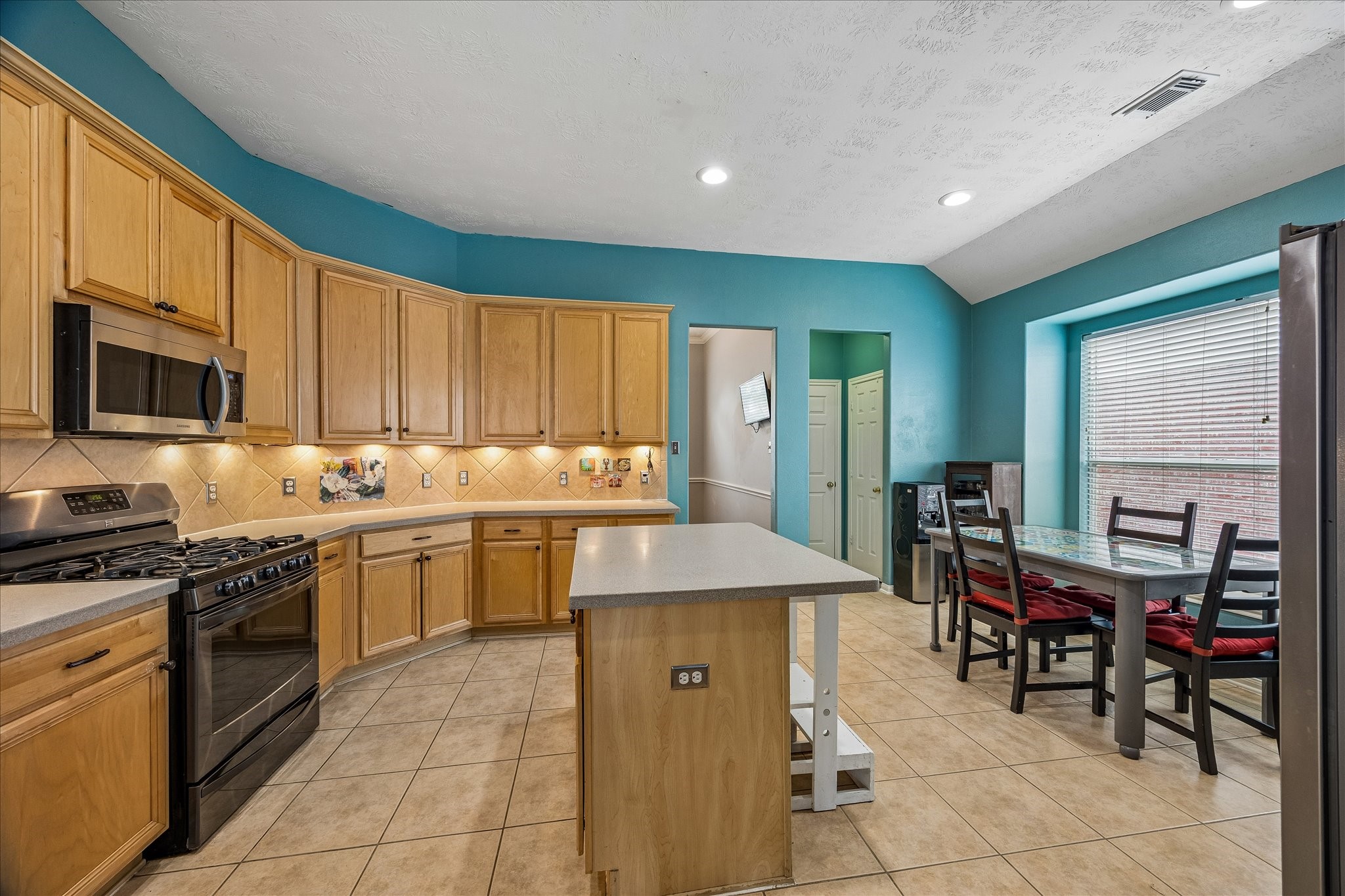 14217 Stone Bluff Lane Rosharon, TX 77583 - Photo 13 of 34