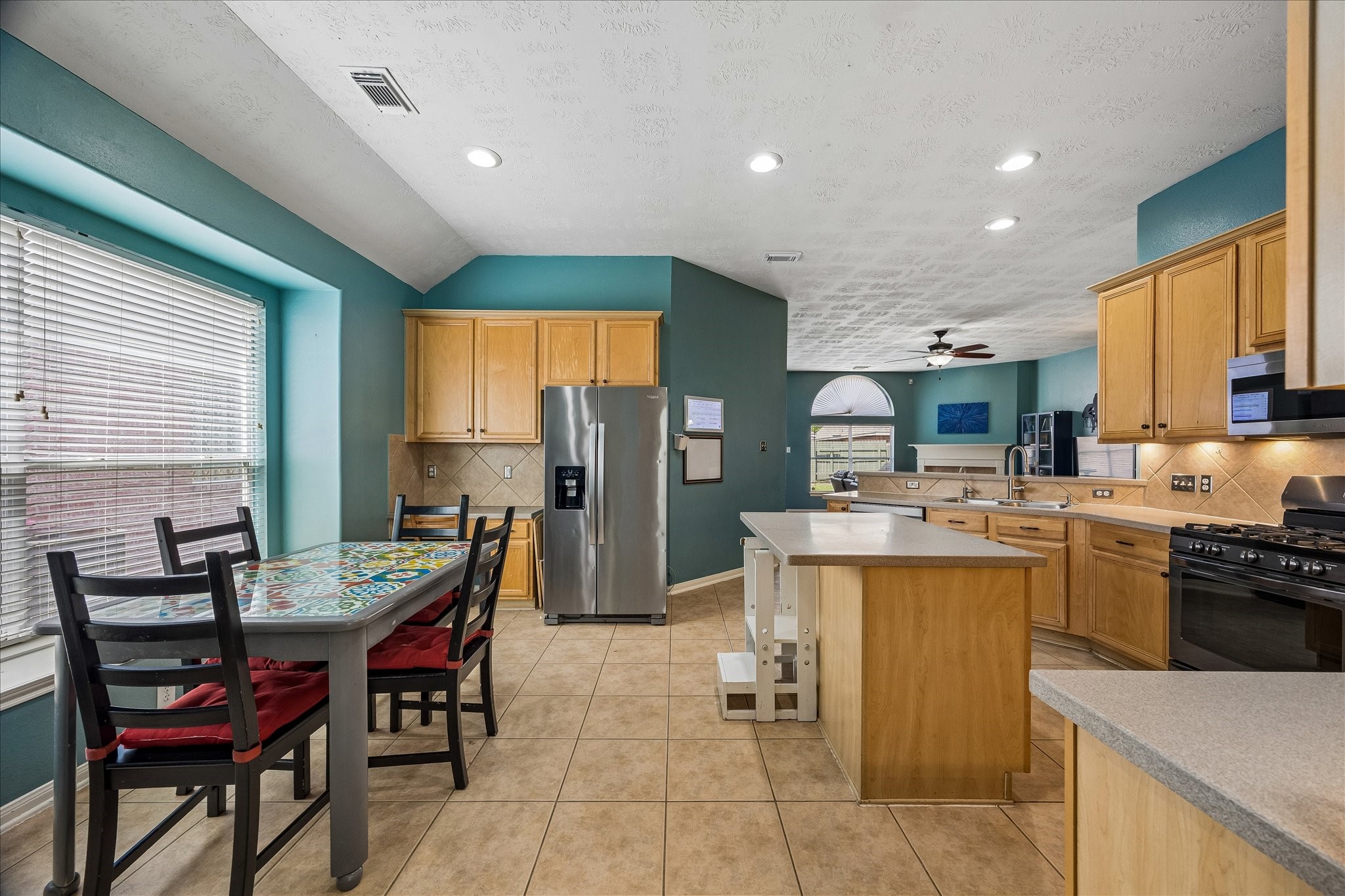 14217 Stone Bluff Lane Rosharon, TX 77583 - Photo 15 of 34