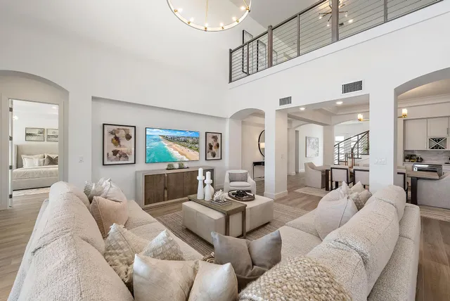 $5,599,000 | 20037 Southeast Bridgewater Drive, Jupiter, FL 33458