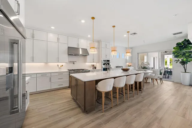 $5,599,000 | 20037 Southeast Bridgewater Drive, Jupiter, FL 33458