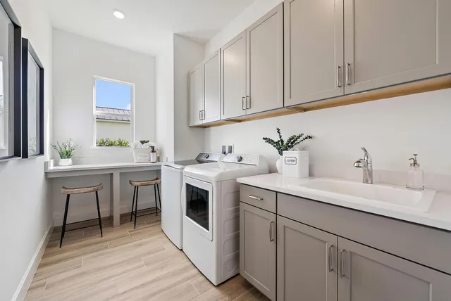 $5,599,000 | 20037 Southeast Bridgewater Drive, Jupiter, FL 33458