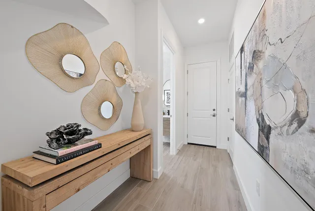 $5,599,000 | 20037 Southeast Bridgewater Drive, Jupiter, FL 33458