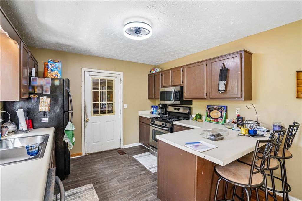 3377 Saddleton Way Douglasville, GA 30134 - Photo 10 of 36