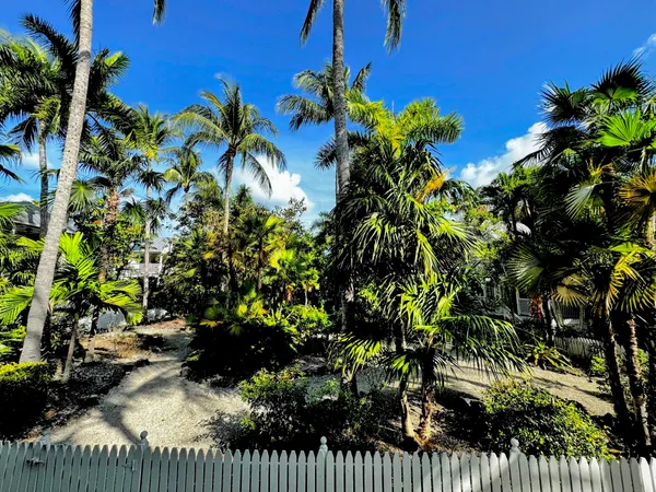 $660,000 | 48 Merganser Lane, Key West, FL 33040