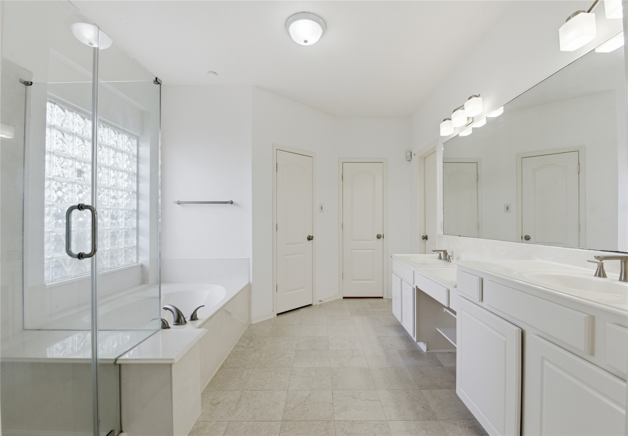 16614 Shorecrest Drive Houston, TX 77095 - Photo 22 of 50 a view of bathroom with dual sinks