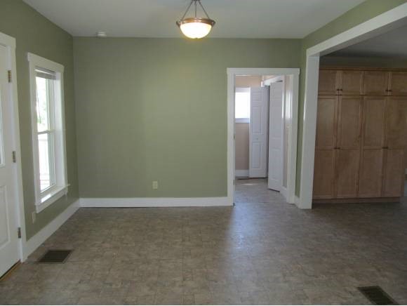 325 High Street Barton, VT 05822 - Photo 9 of 24 Gallery Image 9