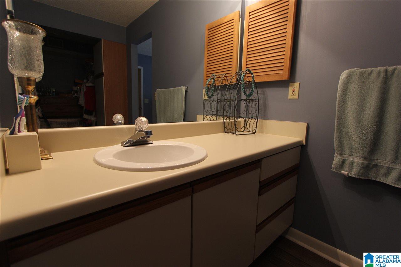 304 Paradise Isle, Unit 304 Riverside, AL 35135 - Photo 40 of 50