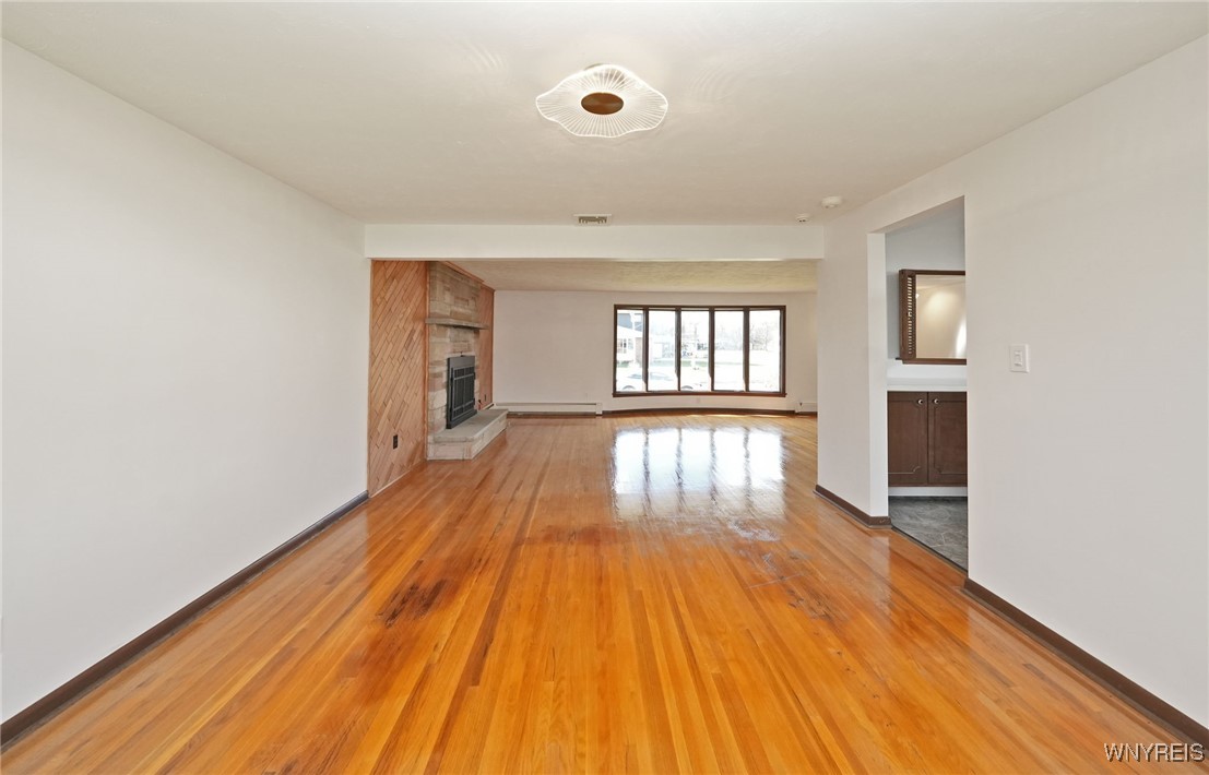 33 Gregory Drive West Seneca, NY 14224 - Photo 13 of 43