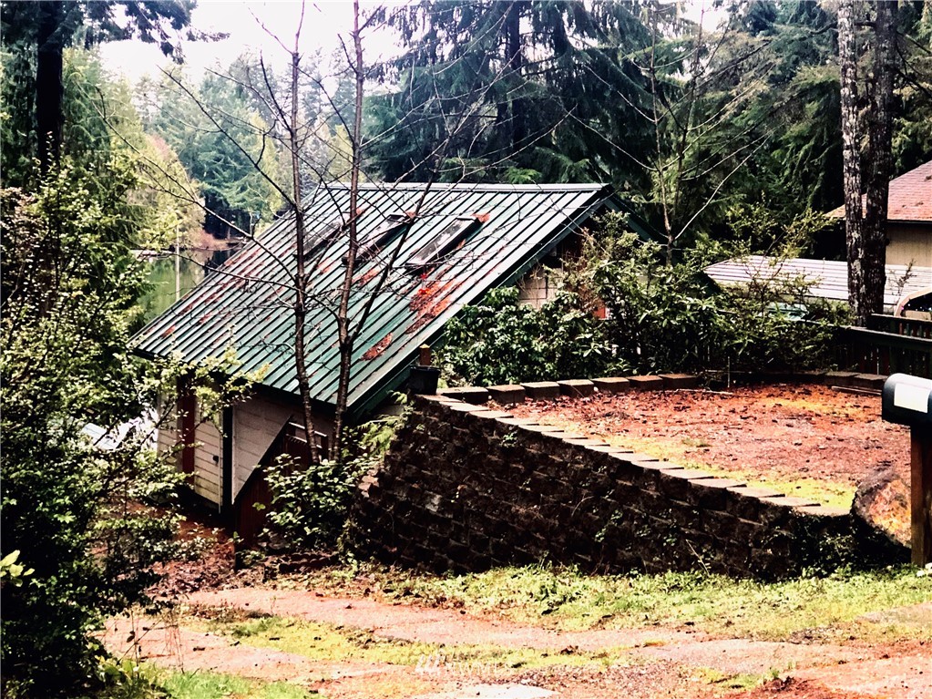 1290 East Phillips Lake Loop Road Shelton, WA 98584 - Photo 3 of 25 Gallery Image 3
