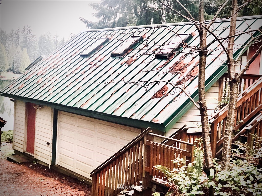1290 East Phillips Lake Loop Road Shelton, WA 98584 - Photo 4 of 25 Gallery Image 4