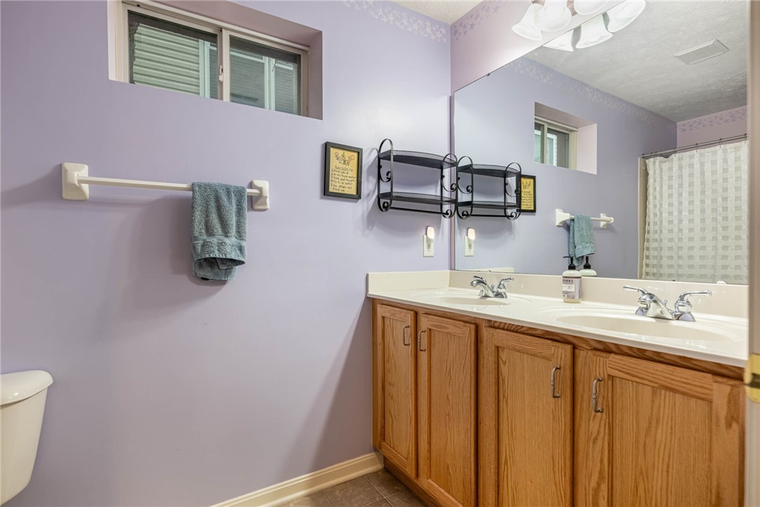 155 Keevers Point Springboro, OH 45066 - Photo 37 of 59