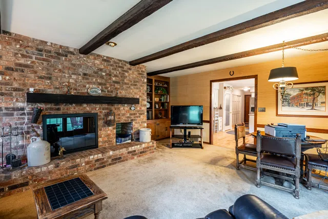 $695,000 | N62W29919 Wayside Court, Merton, WI 53029