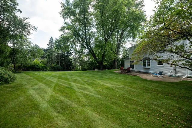 $695,000 | N62W29919 Wayside Court, Merton, WI 53029