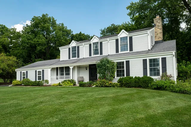 $695,000 | N62W29919 Wayside Court, Merton, WI 53029