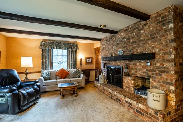 $695,000 | N62W29919 Wayside Court, Merton, WI 53029