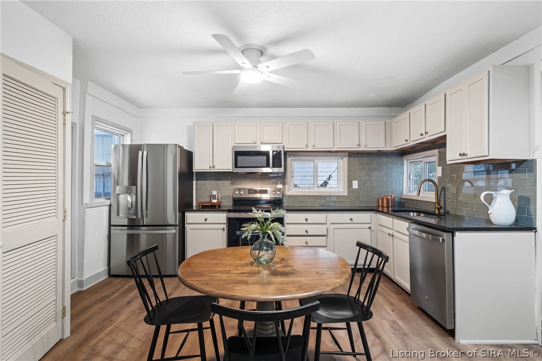 155 Jackson Street New Albany, IN 47150 - Photo 16 of 28 Kitchen