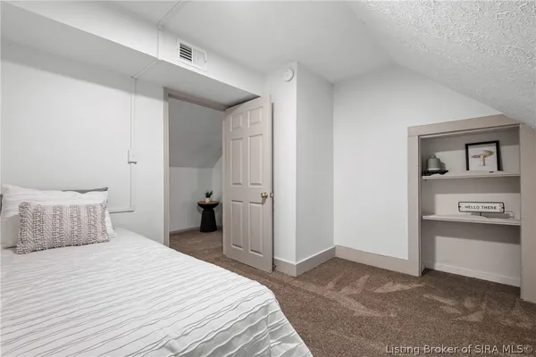 $199,900 | 155 Jackson Street, New Albany, IN 47150