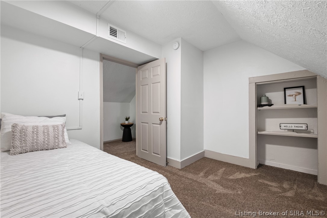 155 Jackson Street New Albany, IN 47150 - Photo 25 of 28 Bedroom 3