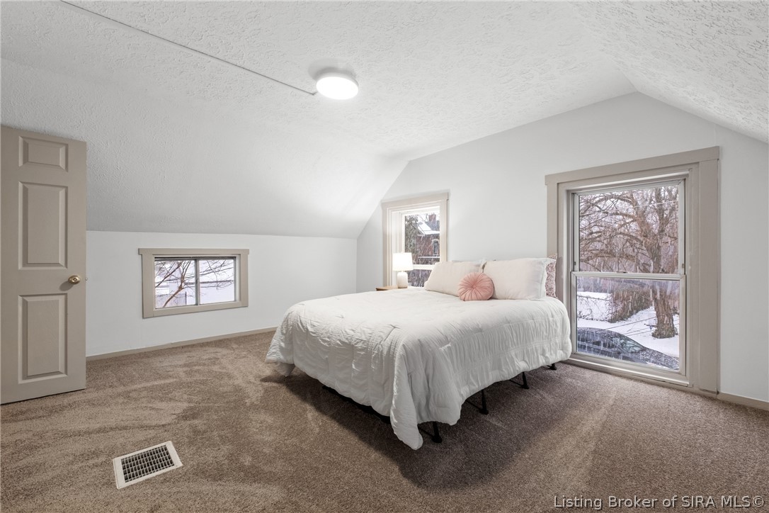 155 Jackson Street New Albany, IN 47150 - Photo 26 of 28 Bedroom 4