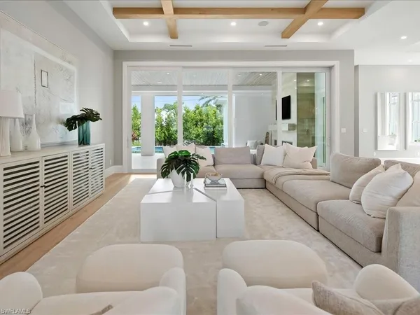 $4,995,000 | 1179 Broad Avenue North, Naples, FL 34102