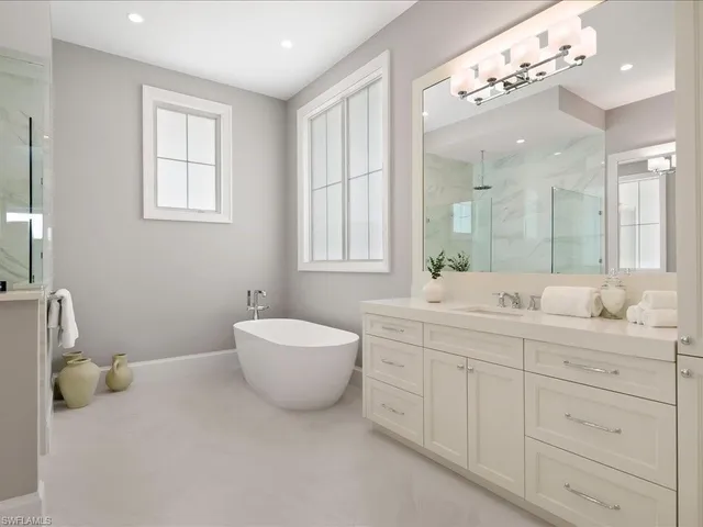 $5,295,000 | 1179 Broad Avenue North, Naples, FL 34102