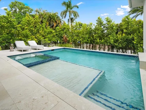 $4,995,000 | 1179 Broad Avenue North, Naples, FL 34102